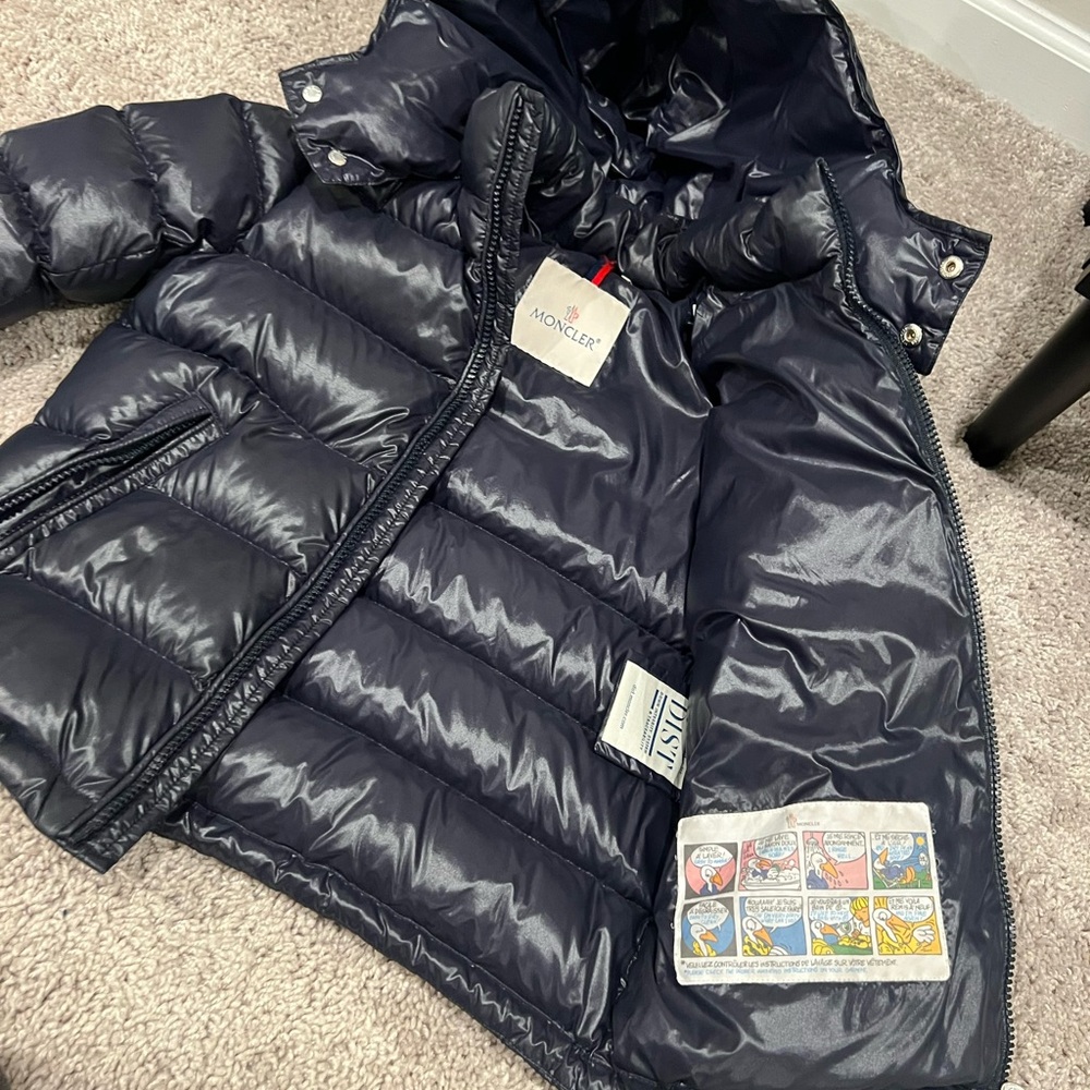 Kids Moncler coat sz 8